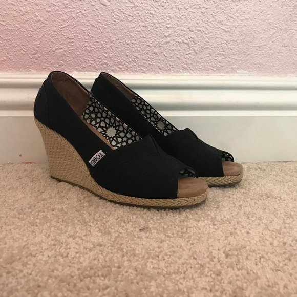 Toms Shoes - Toms Wedges